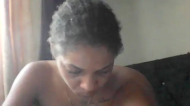 Goddess Brenda online show from May 4, 4:14 pm
