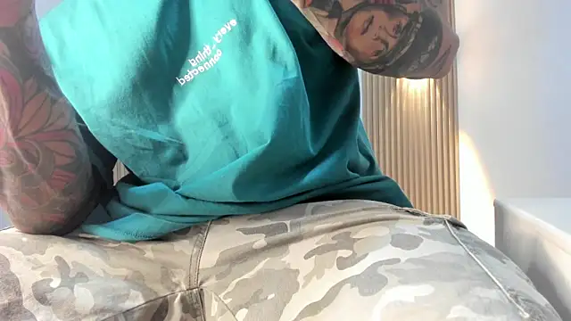 Snapshot of MISTER_VENOM chatting on September 19, 7:03 pm MISTER VENOM online show from September 19, 7:03 pm