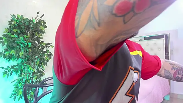 Snapshot of MISTER_VENOM chatting on December 14, 7:07 pm MISTER VENOM online show from December 14, 7:07 pm