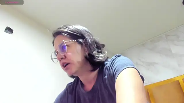 Luciifeer  online show from January 18, 2:54 pm