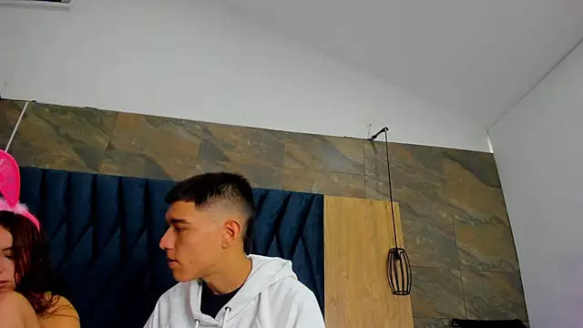 Emma Valencia 001 online show from October 11, 7:23 pm