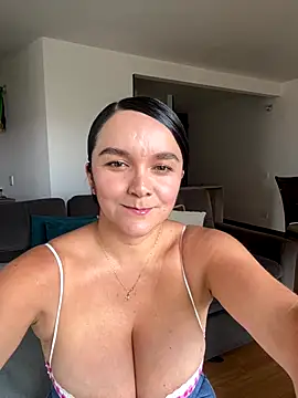 Nova Gabriela online show from October 1, 2:45 pm