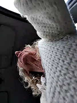 clarabell4 online show from November 25, 7:52 am