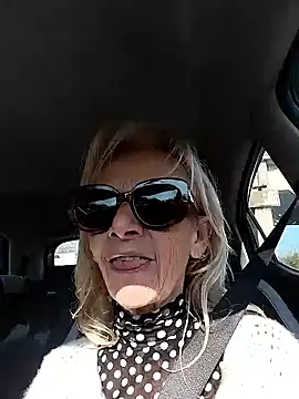 clarabell4 online show from March 25, 7:58 am