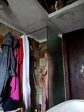 clarabell4 online show from April 15, 5:25 am