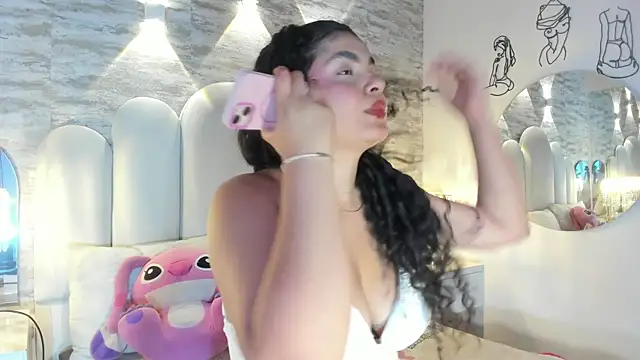 Yassy vazquez online show from November 20, 7:35 pm