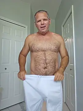 Snapshot of cubanitofeliz40 chatting on July 15, 6:02 pm cubanitofeliz40 online show from July 15, 6:02 pm