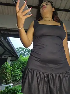 Yessica Lopezz online show from March 27, 11:32 am