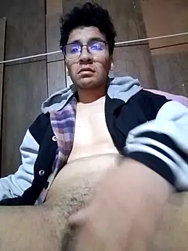 LecheDeSoya666 online show from October 5, 5:06 am