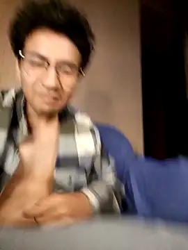 LecheDeSoya666 online show from November 13, 5:28 am