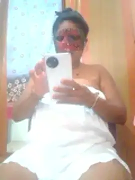 boosypussy online show from April 8, 7:52 am