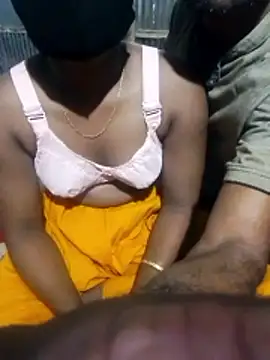 MONiSHA-moni-21 online show from November 6, 7:15 pm