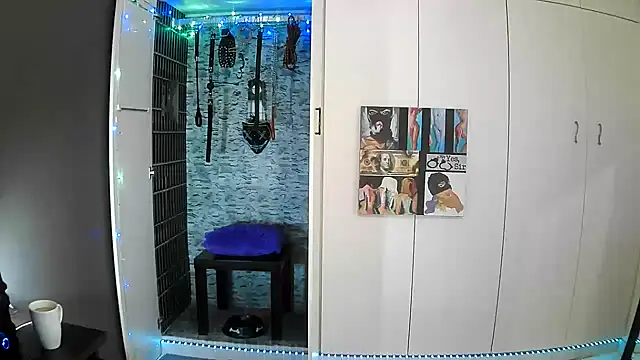 BaDSubMiss online show from November 11, 4:56 am