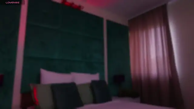 LucyLextonX online show from July 15, 4:07 am