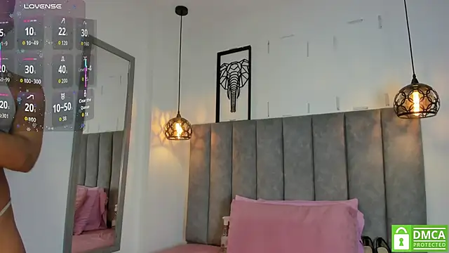 Gia Scott online show from September 28, 11:37 am