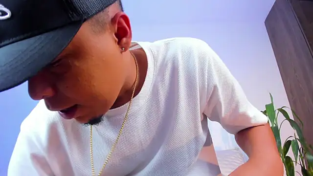 asmodeo 33 online show from February 13, 6:09 am