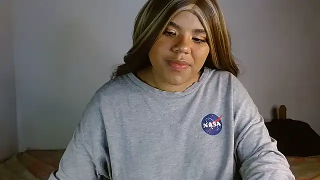 samantha-pettie online show from October 1, 10:27 pm