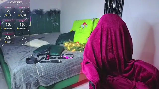 MilanaSkyingg online show from December 15, 1:48 pm