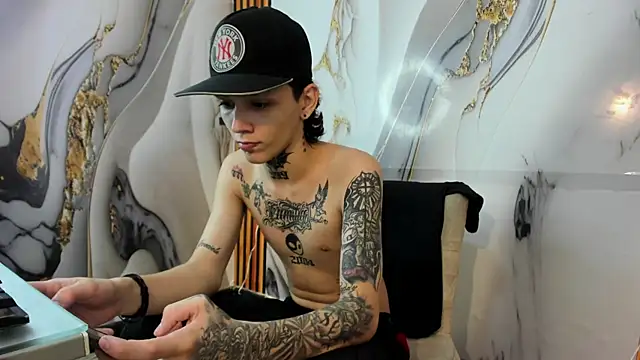 StraightBoy Nick online show from November 8, 2:23 am