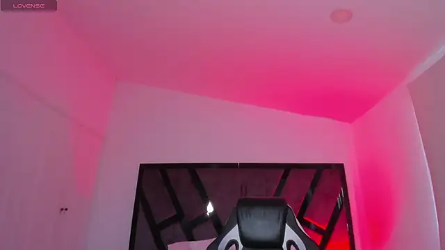 Snapshot of MarilynDupont chatting on October 28, 9:50 pm MarilynDupont online show from October 28, 9:50 pm