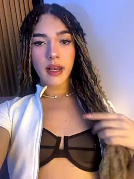 Snapshot of MarilynDupont chatting on October 29, 8:43 pm MarilynDupont online show from October 29, 8:43 pm