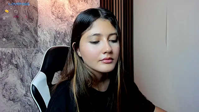 amy innocent 1 online show from December 4, 7:55 pm