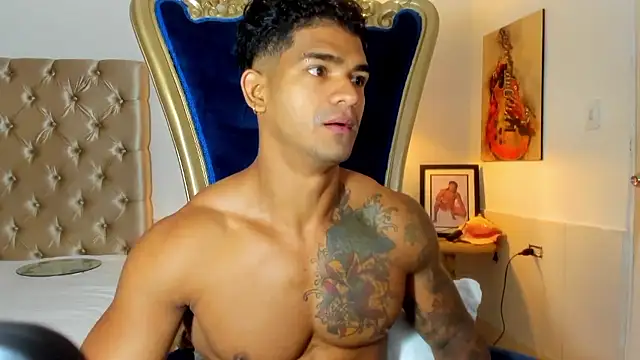 antonio  444 online show from January 11, 9:25 am