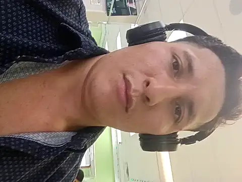 Zetaloco26 online show from October 18, 9:26 pm