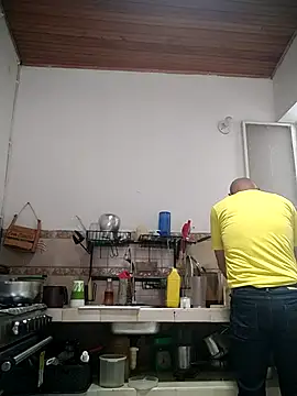 Snapshot of jorge406 chatting on October 14, 5:47 pm jorge406 online show from October 14, 5:47 pm