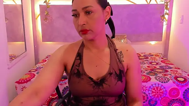 IvyShine7 online show from October 27, 7:40 pm