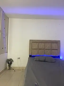 EmilyNoir1 online show from November 28, 11:51 pm