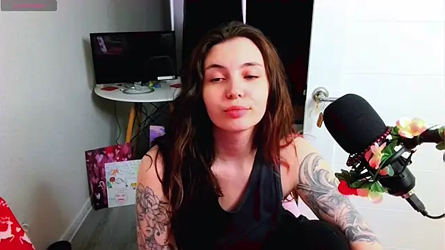 peachyness online show from June 24, 1:43 pm