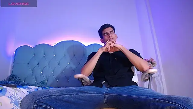 Sebalexis7 online show from December 5, 3:15 am