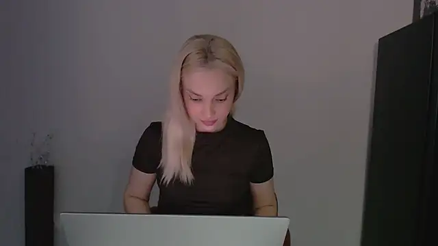 Lia noo regrets online show from April 19, 4:06 pm