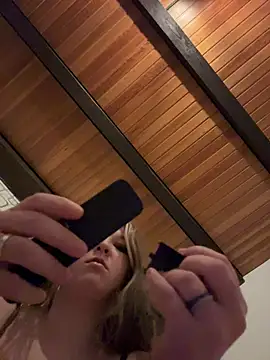 SweetTeenGirl online show from November 6, 6:42 pm