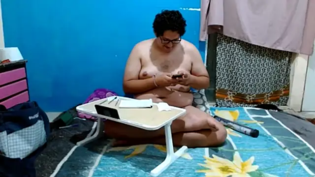 Snapshot of MeisanPaul chatting on June 19, 3:00 am MeisanPaul online show from June 19, 3:00 am