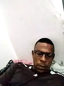 Snapshot of gonzalo-1 chatting on October 14, 7:14 pm gonzalo-1 online show from October 14, 7:14 pm