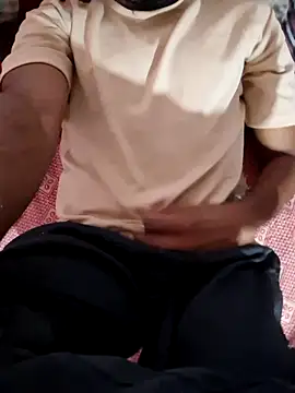 Cuteboy here online show from March 4, 4:46 pm