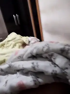 Snapshot of Alan131097 chatting on September 27, 11:54 pm Alan131097 online show from September 27, 11:54 pm