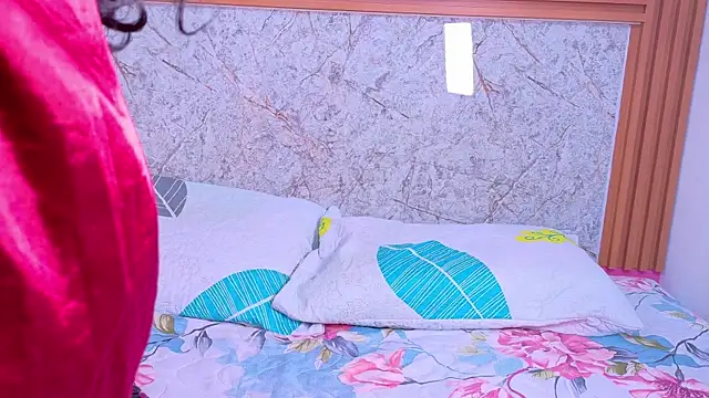 MySugarmoomy online show from December 14, 11:59 am