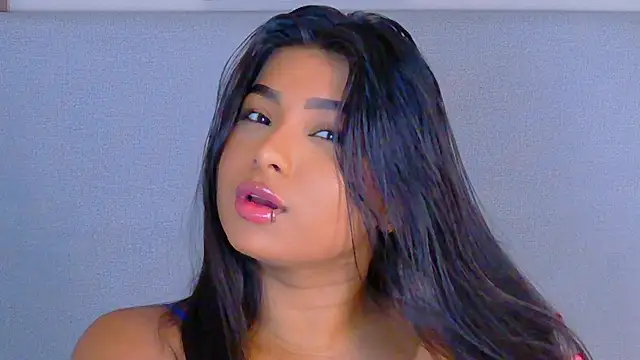 Snapshot of LanaRozz chatting on April 30, 7:31 pm LanaRozz online show from April 30, 7:31 pm