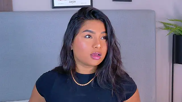 Snapshot of LanaRozz chatting on May 9, 8:03 pm LanaRozz online show from May 9, 8:03 pm