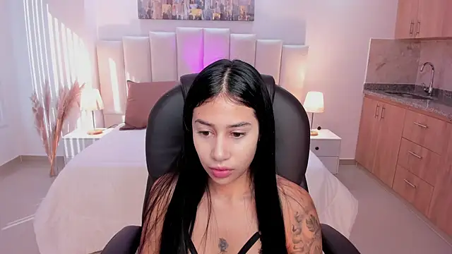 miranda crawfor online show from September 13, 12:49 pm