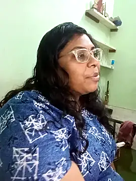 Snapshot of zara-mallus chatting on September 11, 7:47 pm zara-mallus online show from September 11, 7:47 pm