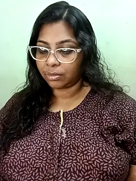 Snapshot of zara-mallus chatting on September 21, 5:14 pm zara-mallus online show from September 21, 5:14 pm
