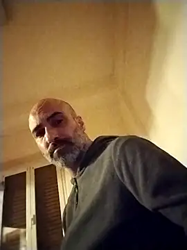 Snapshot of Bohhhhrm chatting on February 14, 4:09 am Bohhhhrm online show from February 14, 4:09 am