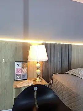 Atenea Clerk online show from April 9, 11:48 am