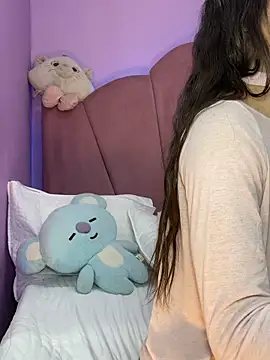 ShantyMillan online show from May 24, 12:54 pm