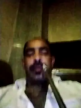 Snapshot of salimbasha chatting on April 23, 10:23 pm salimbasha online show from April 23, 10:23 pm
