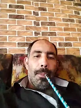 Snapshot of salimbasha chatting on April 29, 10:52 am salimbasha online show from April 29, 10:52 am
